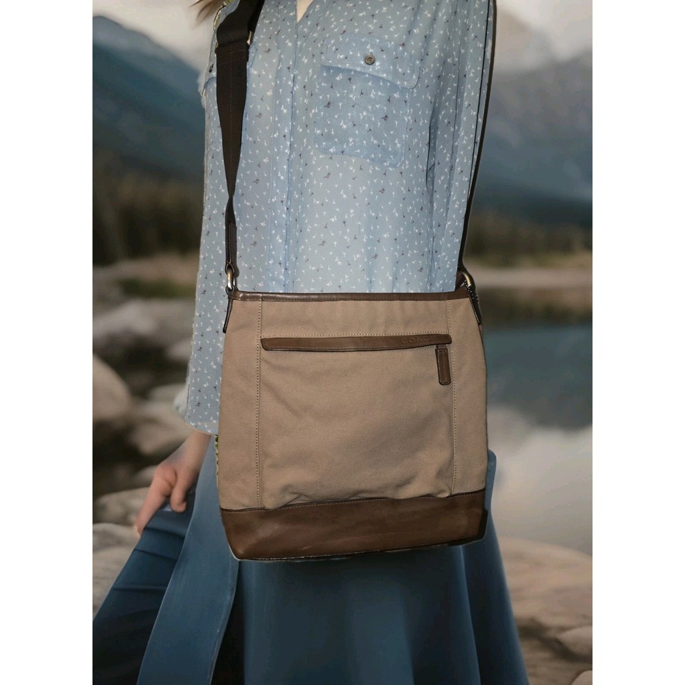 COACH KHAKI BROWN CAMDEN CANVAS ZIP TOP CROSSBODY (F70820) EXCELLENT CONDITION